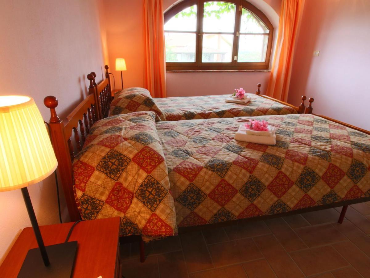 Holiday home In With Swimming Pool Terrace Barbecue Sorano (Grosseto)